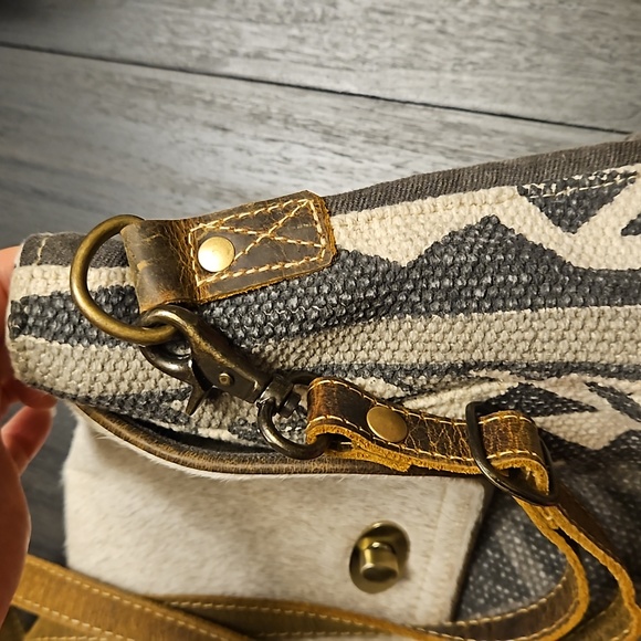 Myra Bag Convertible Strap Bag - Picture 13 of 16